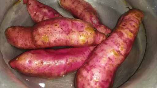 Misti Alu Lal -মিষ্টি আলু (1kg)